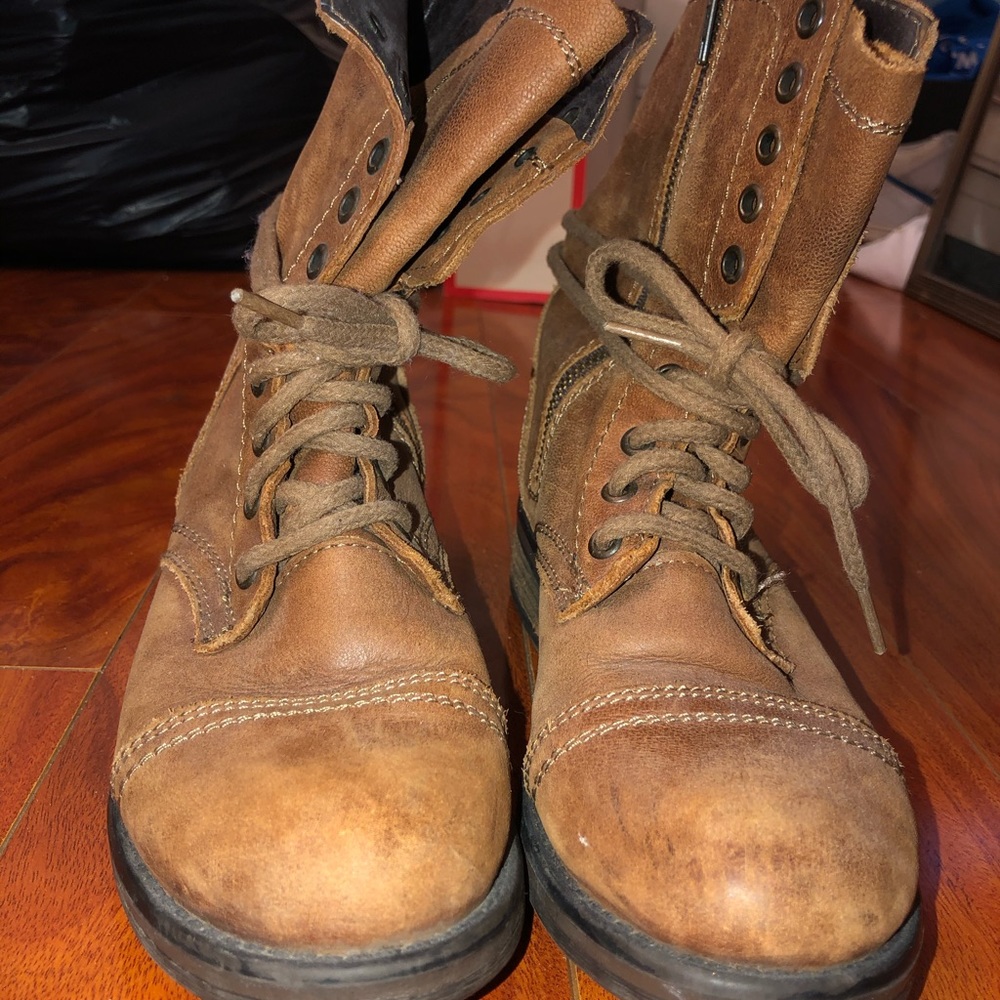 Steve Madden lace up combat boots